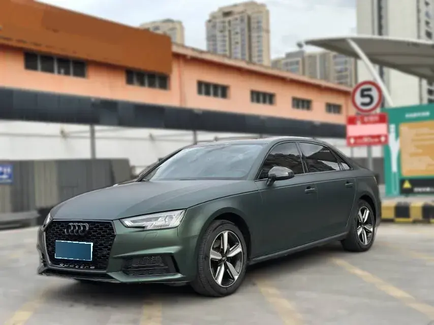 2019 Audi A4L 2.0T 190HP L4 7DCT