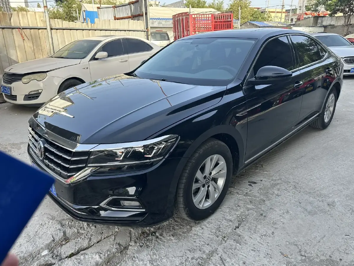 2020 Volkswagen Passat 1.4T 150HP L4 7DCT