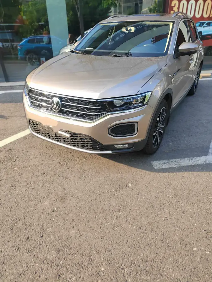 2021 Volkswagen T-Roc 1.4T 150HP L4 7DCT