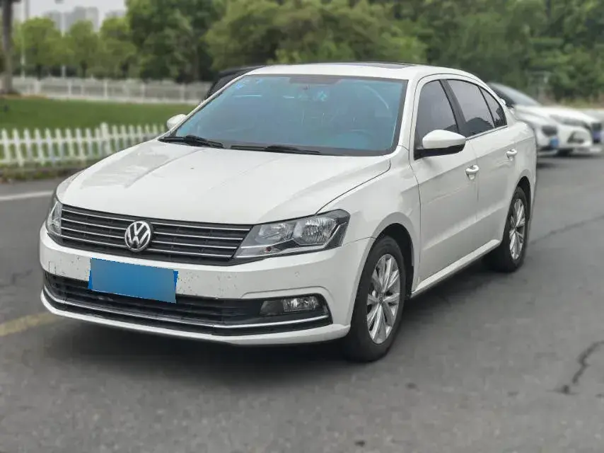 2017 Volkswagen Lavida 1.4T 131HP L4 7DCT