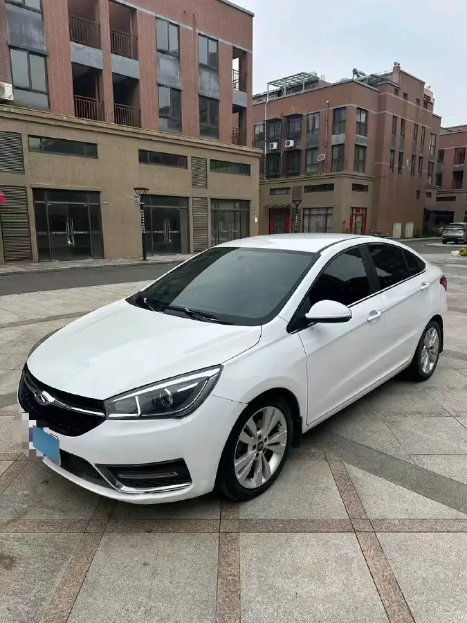 2016 Chery Arrizo 5 1.5L 116HP L4 CVT