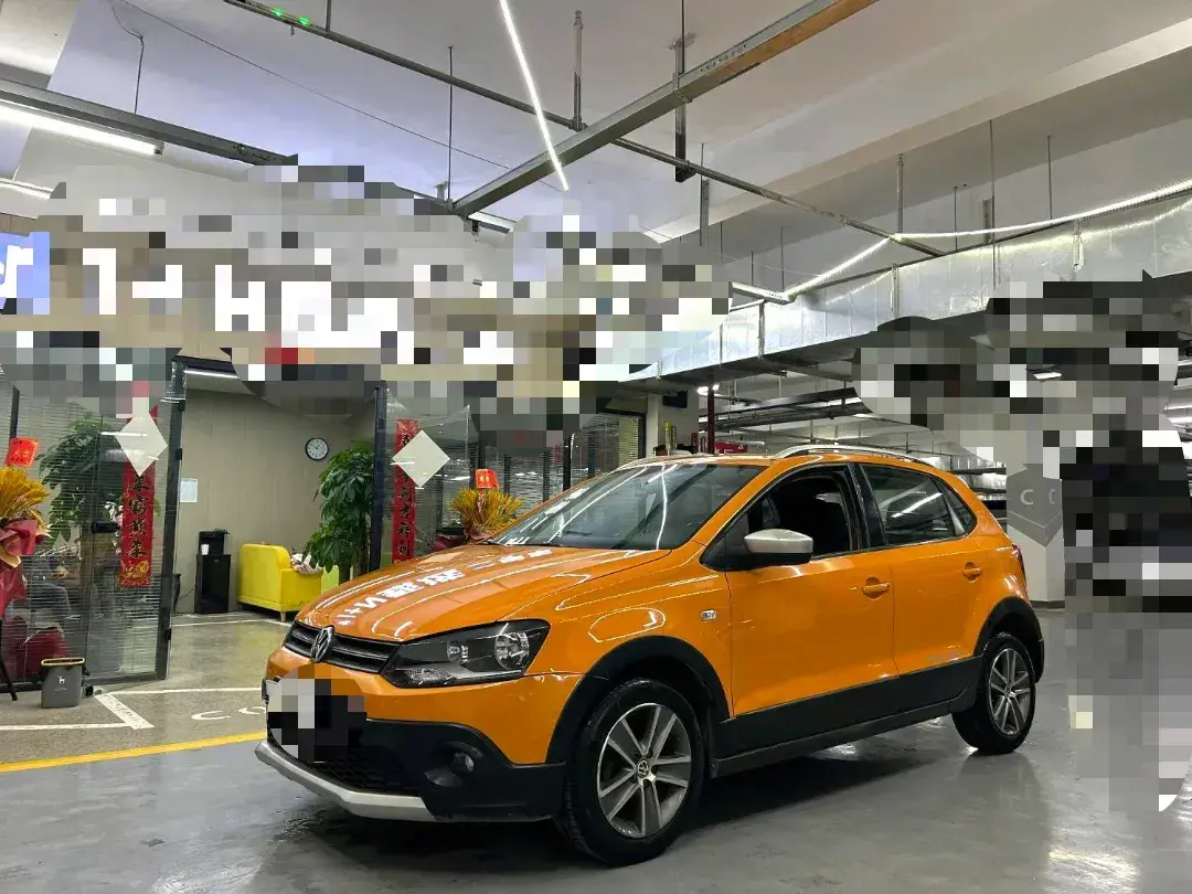 2012 Volkswagen Polo 1.6L 105HP L4 5MT