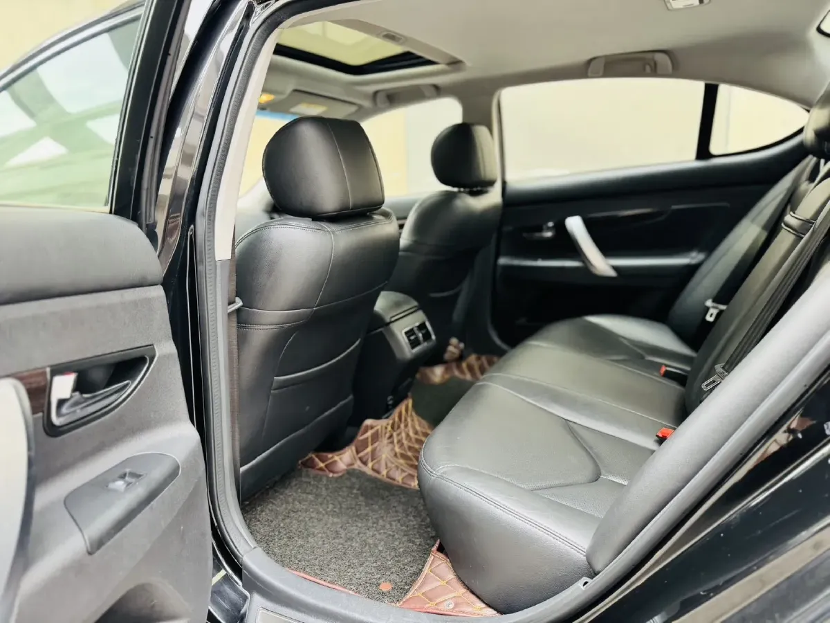 2016 ChangAn Raeton 1.8T 177HP L4 6AT,autocango,china used car exporter,china ev exporter,chinese used car exporter,chinese used ev exporter