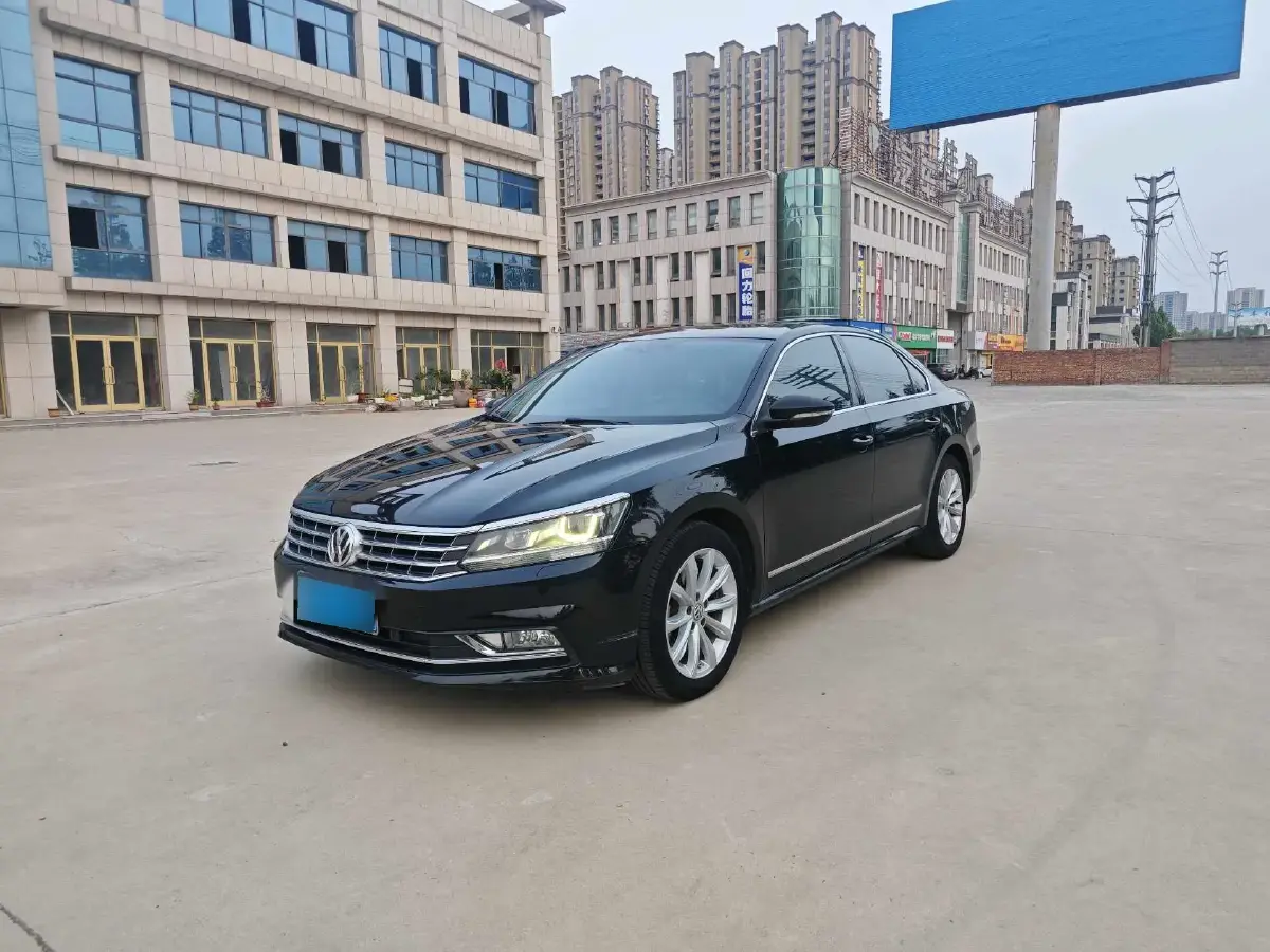 2016 Volkswagen Passat 1.8T 180HP L4 7DCT