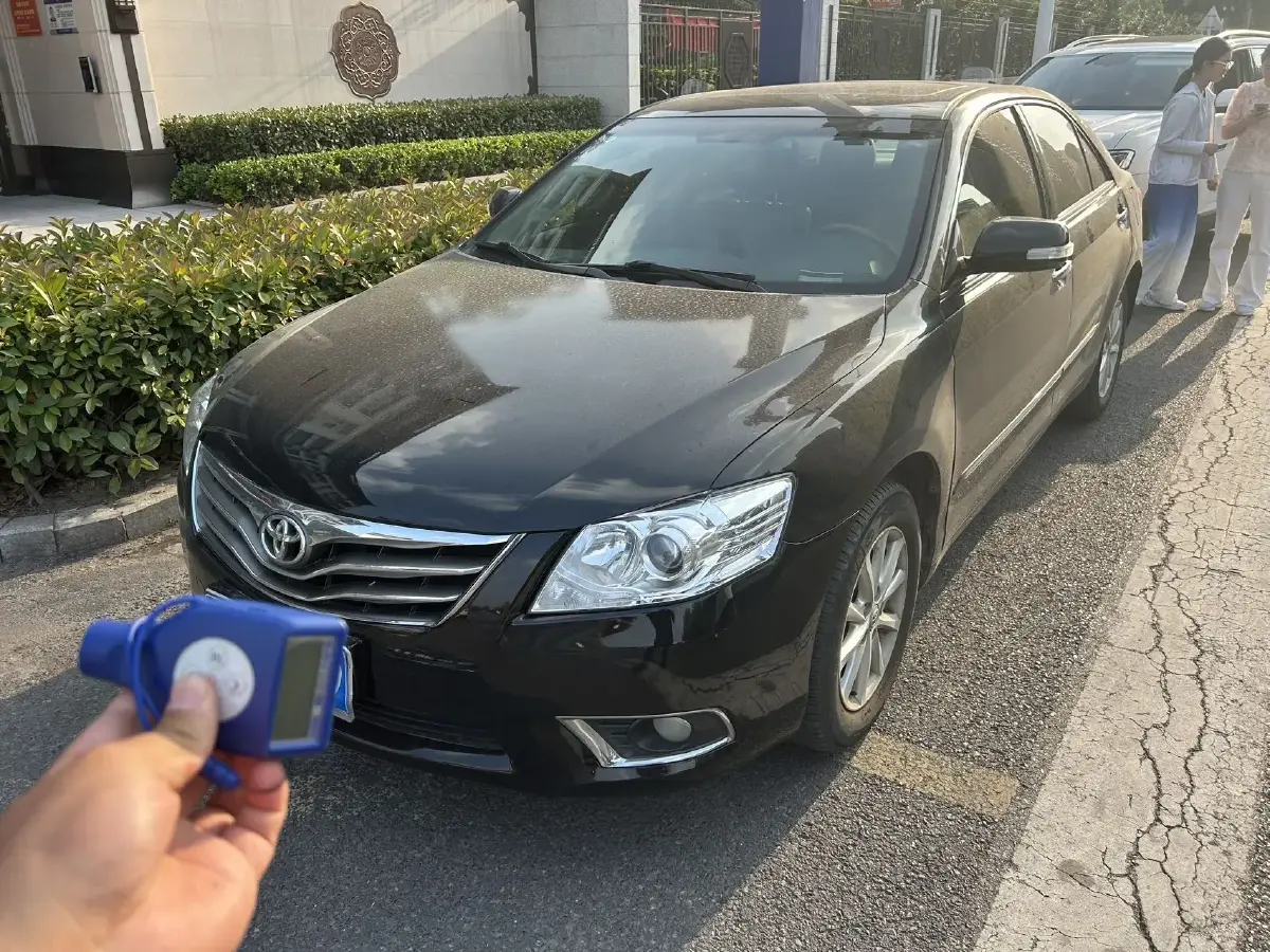 2012 Toyota Camry 2.0L 147HP L4 4AT