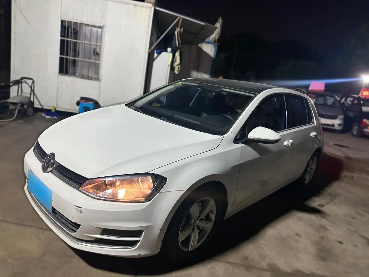 2016 Volkswagen Golf 1.4T 131HP L4 7DCT