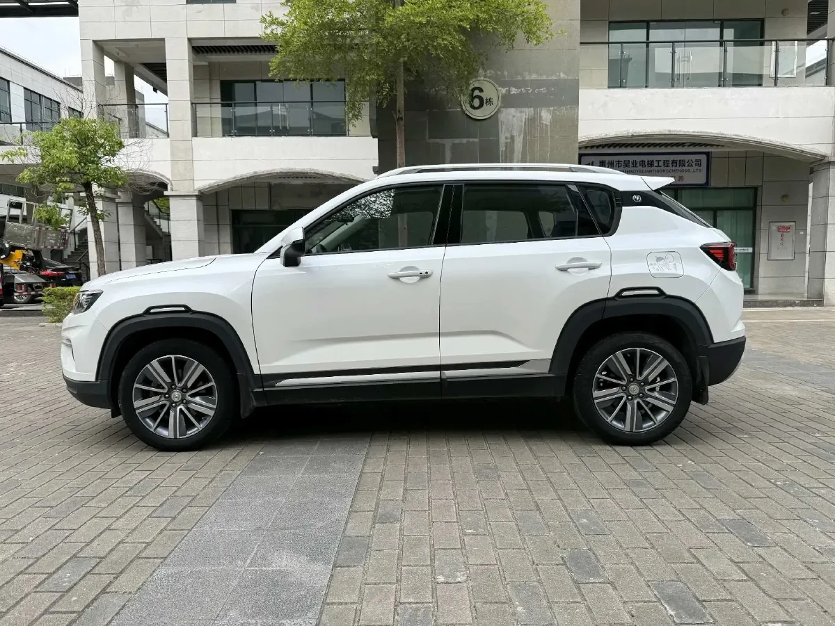 2020 ChangAn CS35 Plus 1.4T 158HP L4 7DCT,autocango,china used car exporter,china ev exporter,chinese used car exporter,chinese used ev exporter