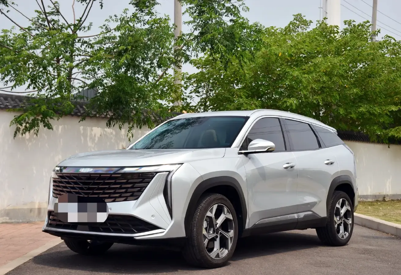 2023 Geely StarRay 1.5T 181HP L4 7DCT