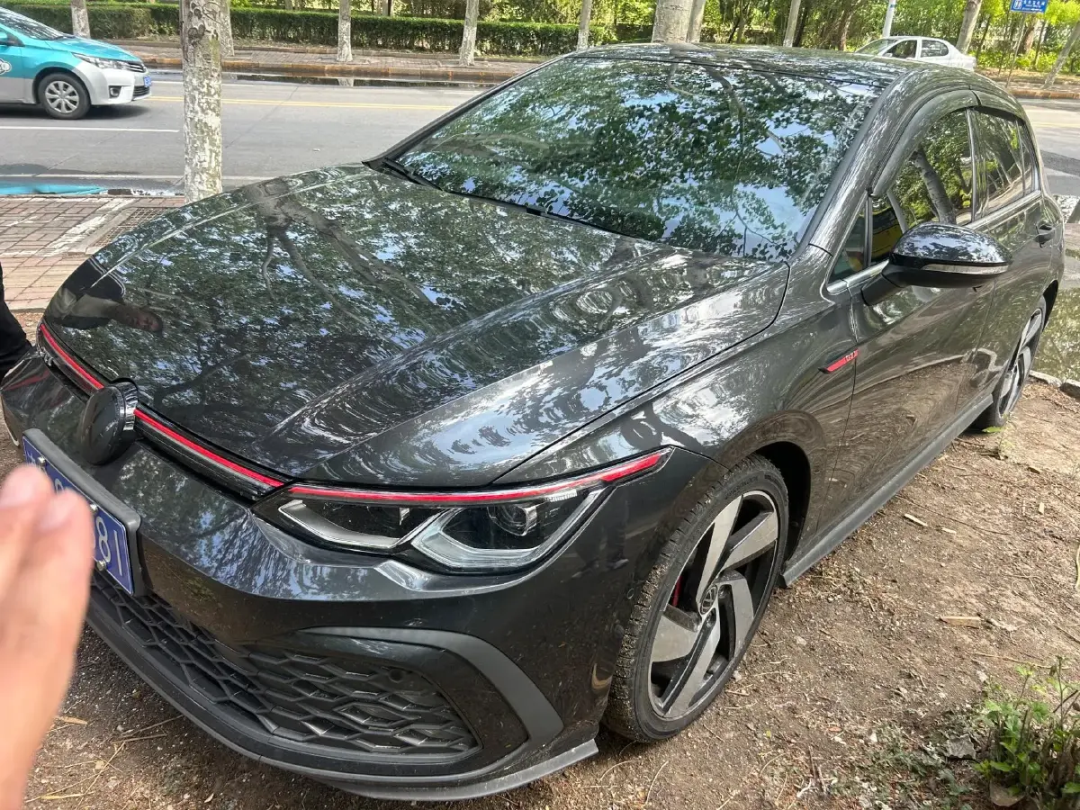 2021 Volkswagen GolfGTI 2.0T 220HP L4 7DCT