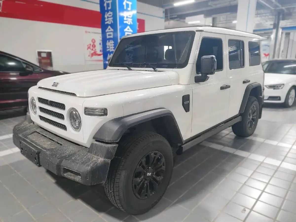 2024 212 212 T01 2.0T 252HP L4 8AT