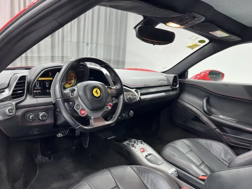 2011 Ferrari 458 4.5L 570HP V8 7DCT,autocango,china used car exporter,china ev exporter,chinese used car exporter,chinese used ev exporter