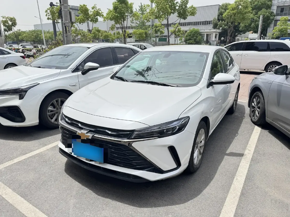 2023 Chevrolet Monza 1.5L 113HP L4 6DCT