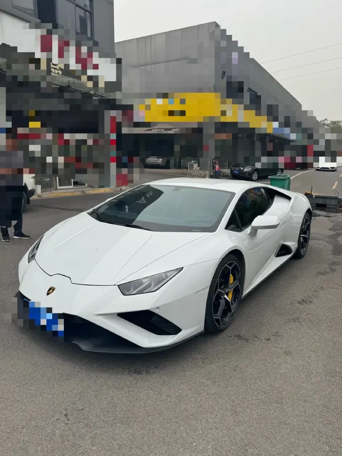 2020 Lamborghini Huracán 5.2L 611HP V10 7DCT