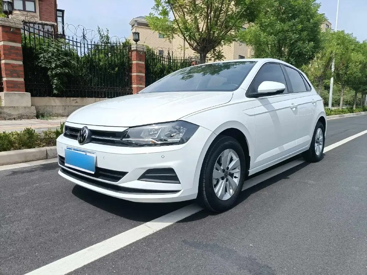 2023 Volkswagen Polo 1.5L 110HP L4 6AT