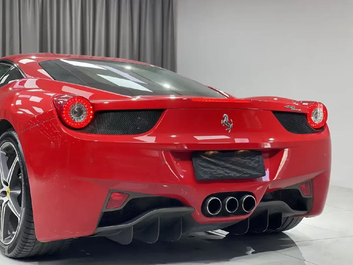 2011 Ferrari 458 4.5L 570HP V8 7DCT,autocango,china used car exporter,china ev exporter,chinese used car exporter,chinese used ev exporter
