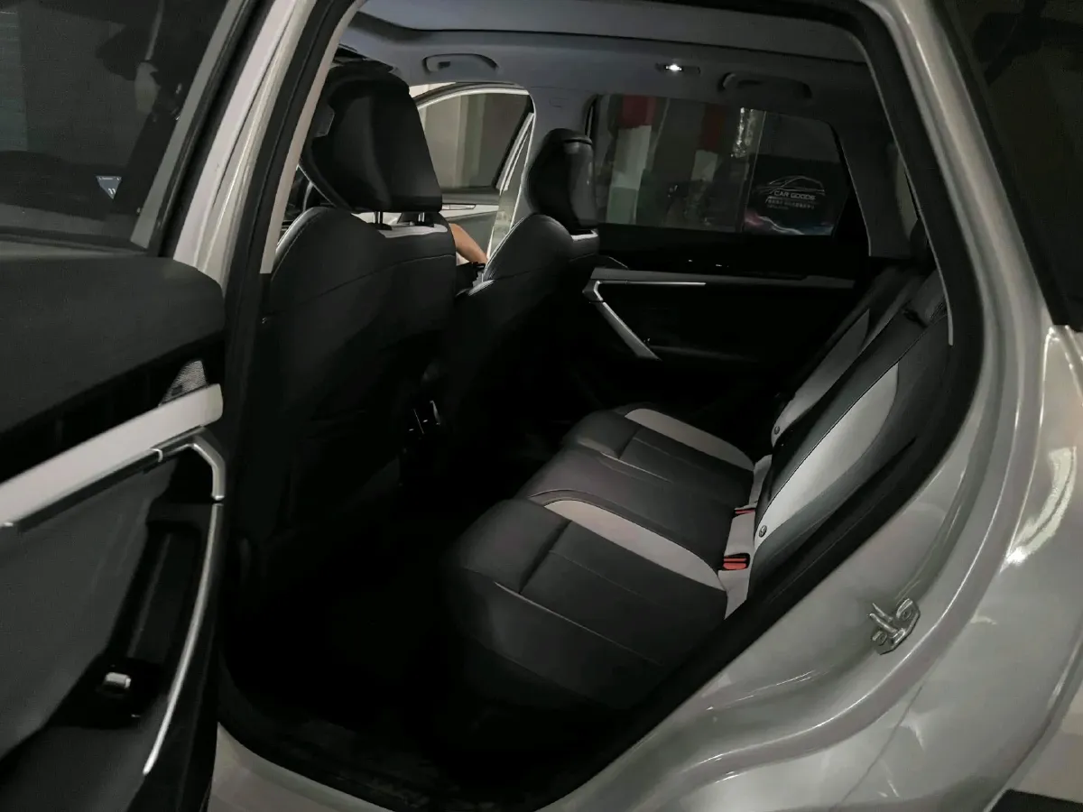 2024 Geely StarRay 1.5T 181HP L4 7DCT,autocango,china used car exporter,china ev exporter,chinese used car exporter,chinese used ev exporter