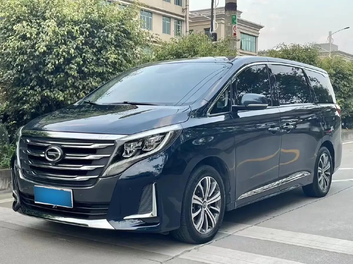 2021 GAC Trumpchi M8 2.0T 252HP L4 8AT