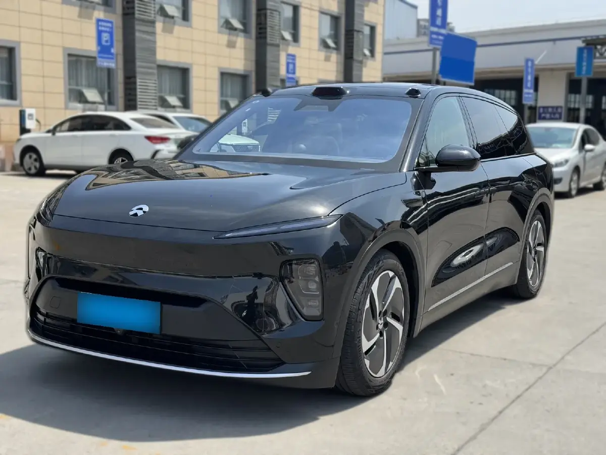 2024 NIO ES8 BEV 75KWH