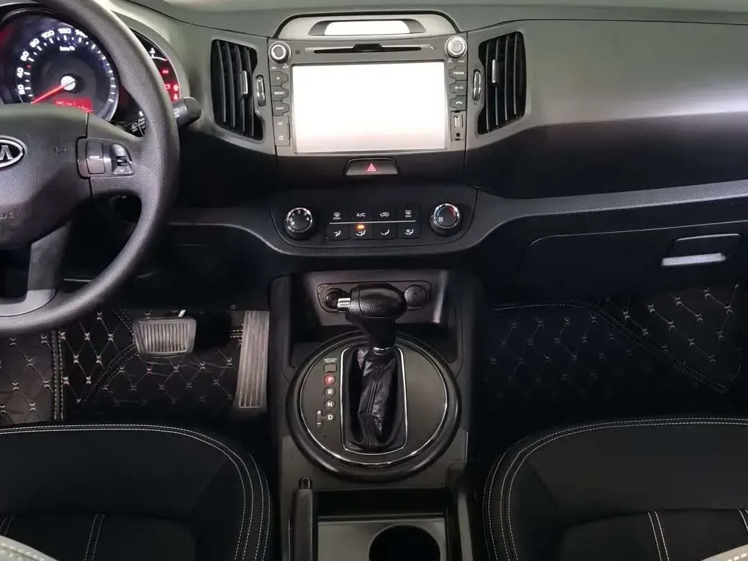 2012 Kia Sportage R 2.0L 165HP L4 6AT,autocango,china used car exporter,china ev exporter,chinese used car exporter,chinese used ev exporter