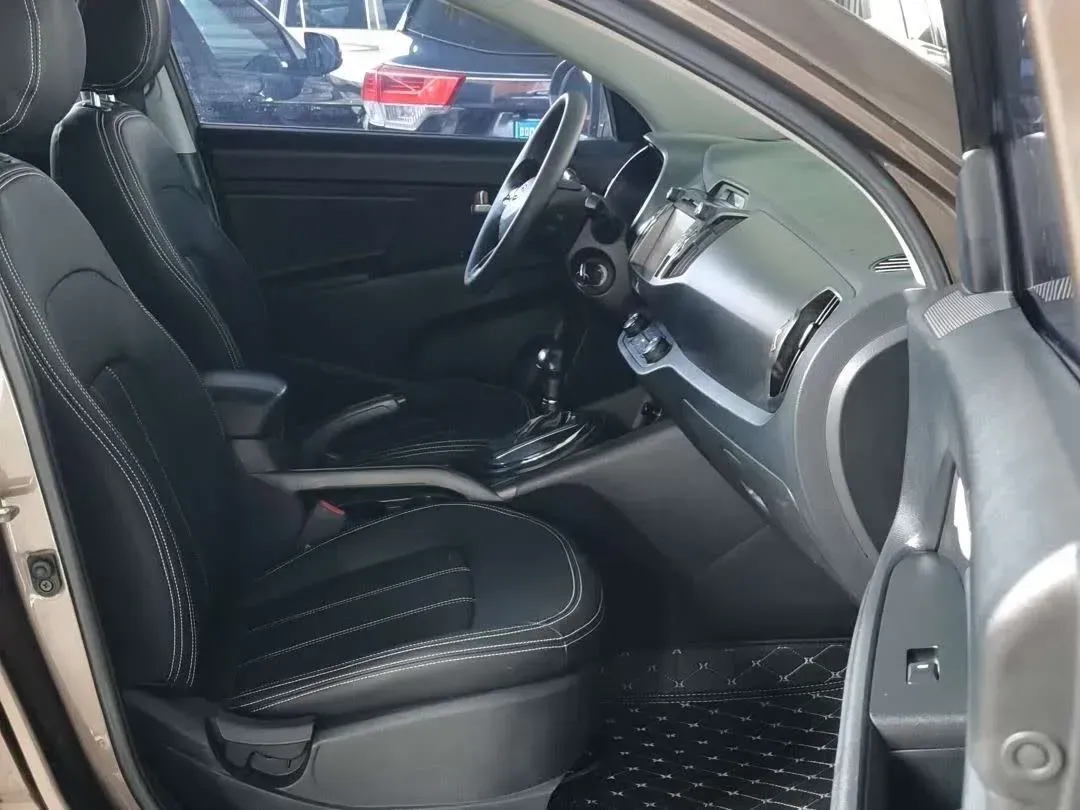 2012 Kia Sportage R 2.0L 165HP L4 6AT,autocango,china used car exporter,china ev exporter,chinese used car exporter,chinese used ev exporter