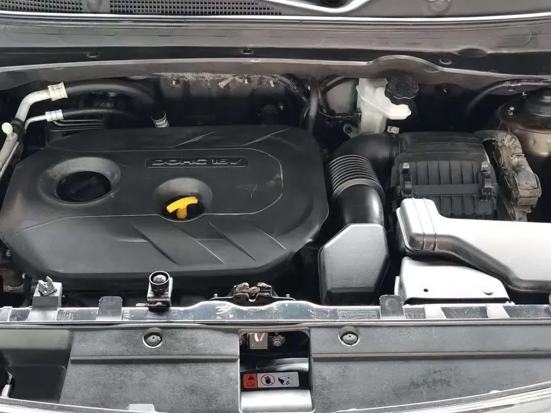 2012 Kia Sportage R 2.0L 165HP L4 6AT,autocango,china used car exporter,china ev exporter,chinese used car exporter,chinese used ev exporter