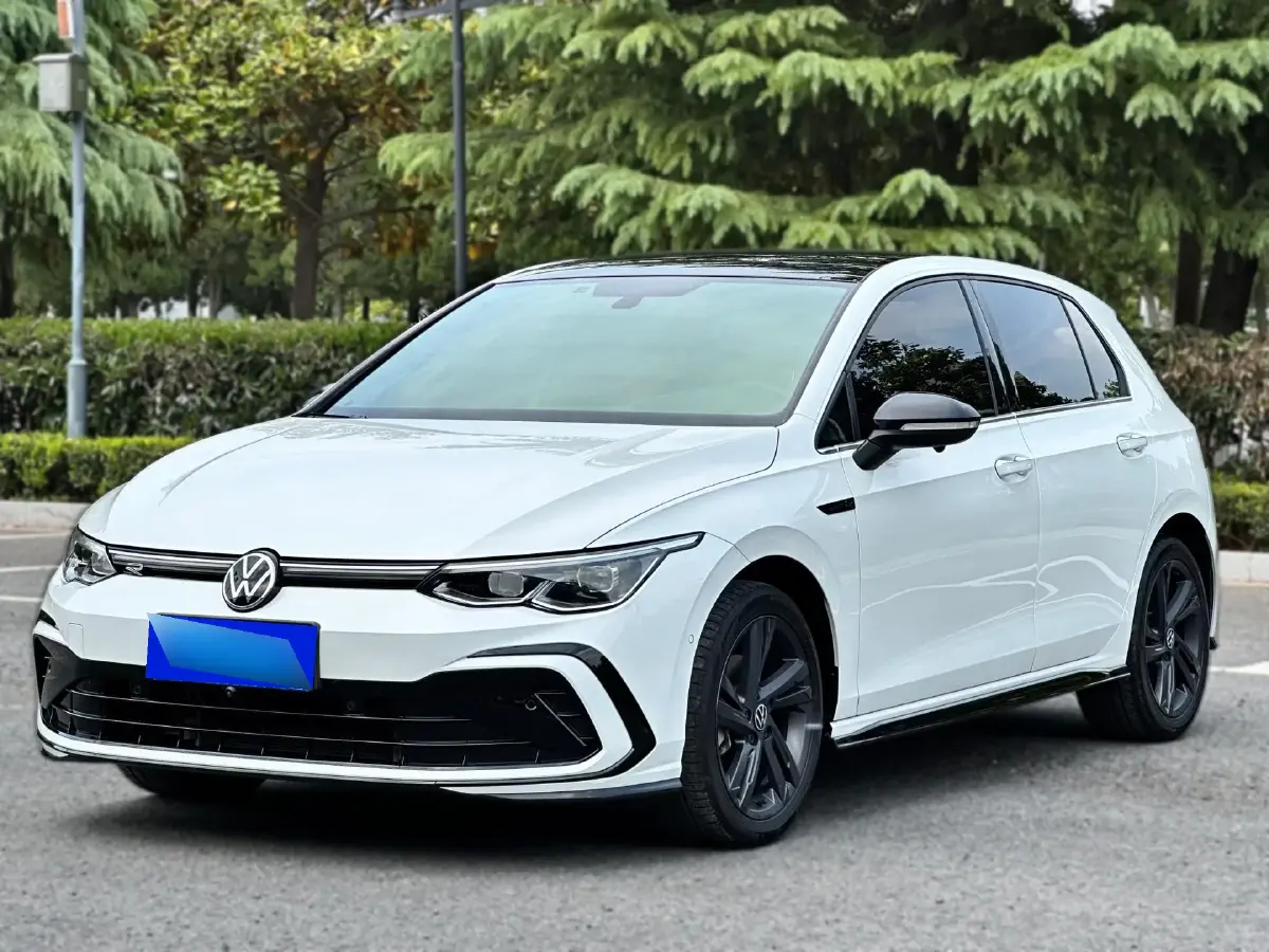 2023 Volkswagen Golf 1.4T 150HP L4 7DCT