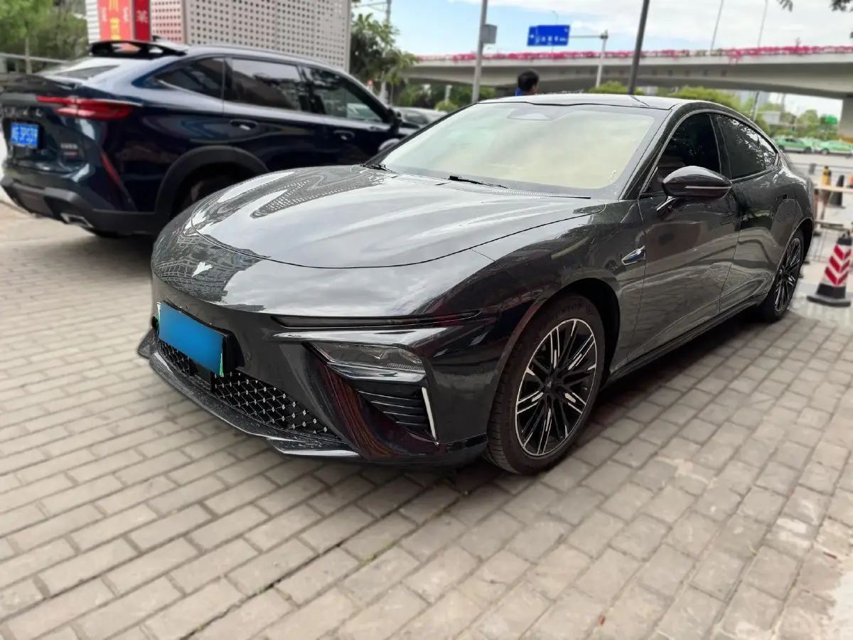 2022 Neta S BEV 84.5KWH