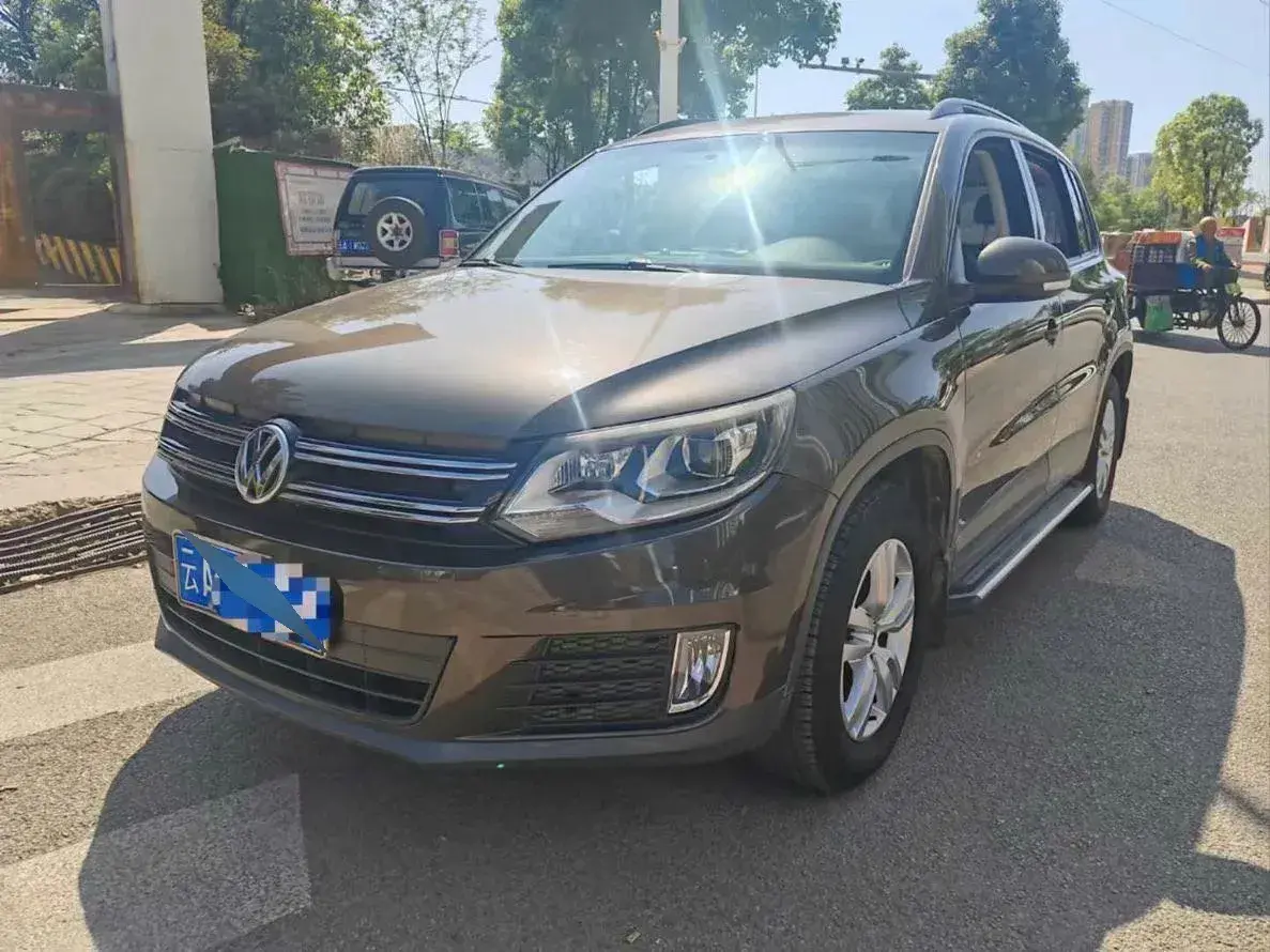 2013 Volkswagen Tiguan 1.8T 160HP L4 6MT