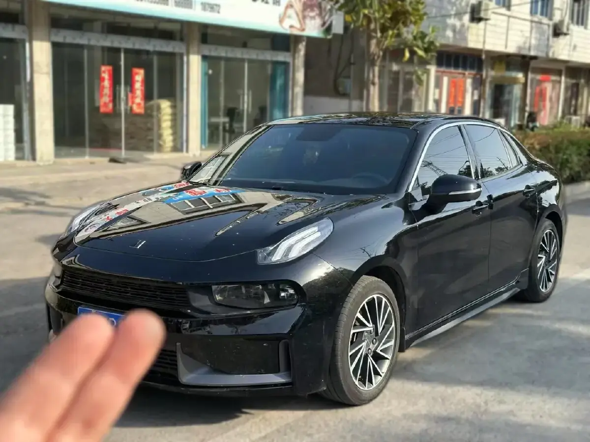 2021 LYNK&CO 03 2.0T 190HP L4 6AT