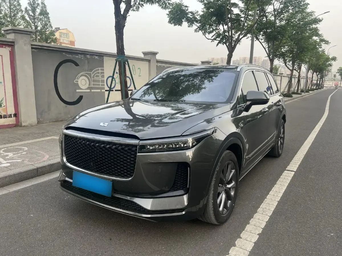 2020 Li ONE Range Extended 131HP REEV 40.5KWH