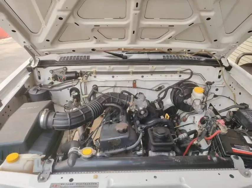 2013 Dongfeng RuiQi MPV 2.4L 139HP L4 5MT,autocango,china used car exporter,china ev exporter,chinese used car exporter,chinese used ev exporter