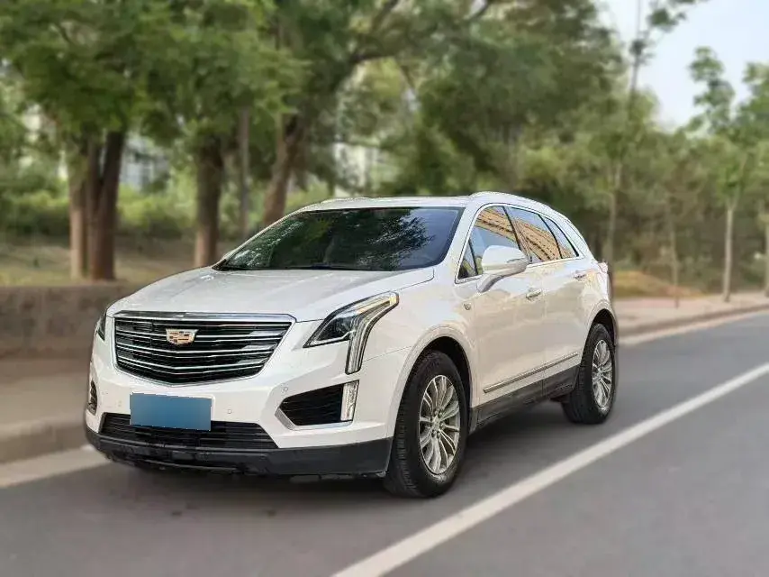 2017 Cadillac XT5 2.0T 269HP L4 8AT
