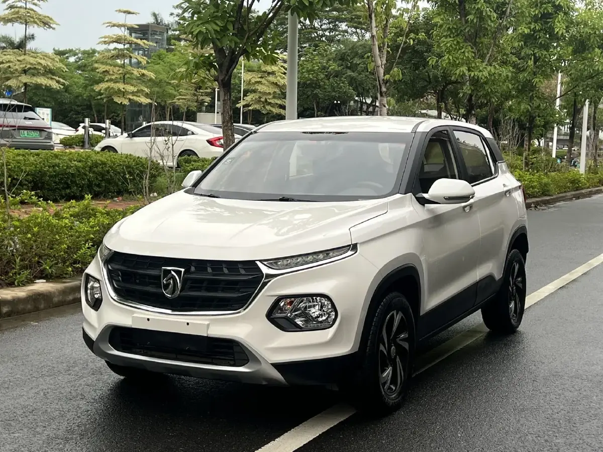 2017 BaoJun 510 1.5L 112HP L4 6MT