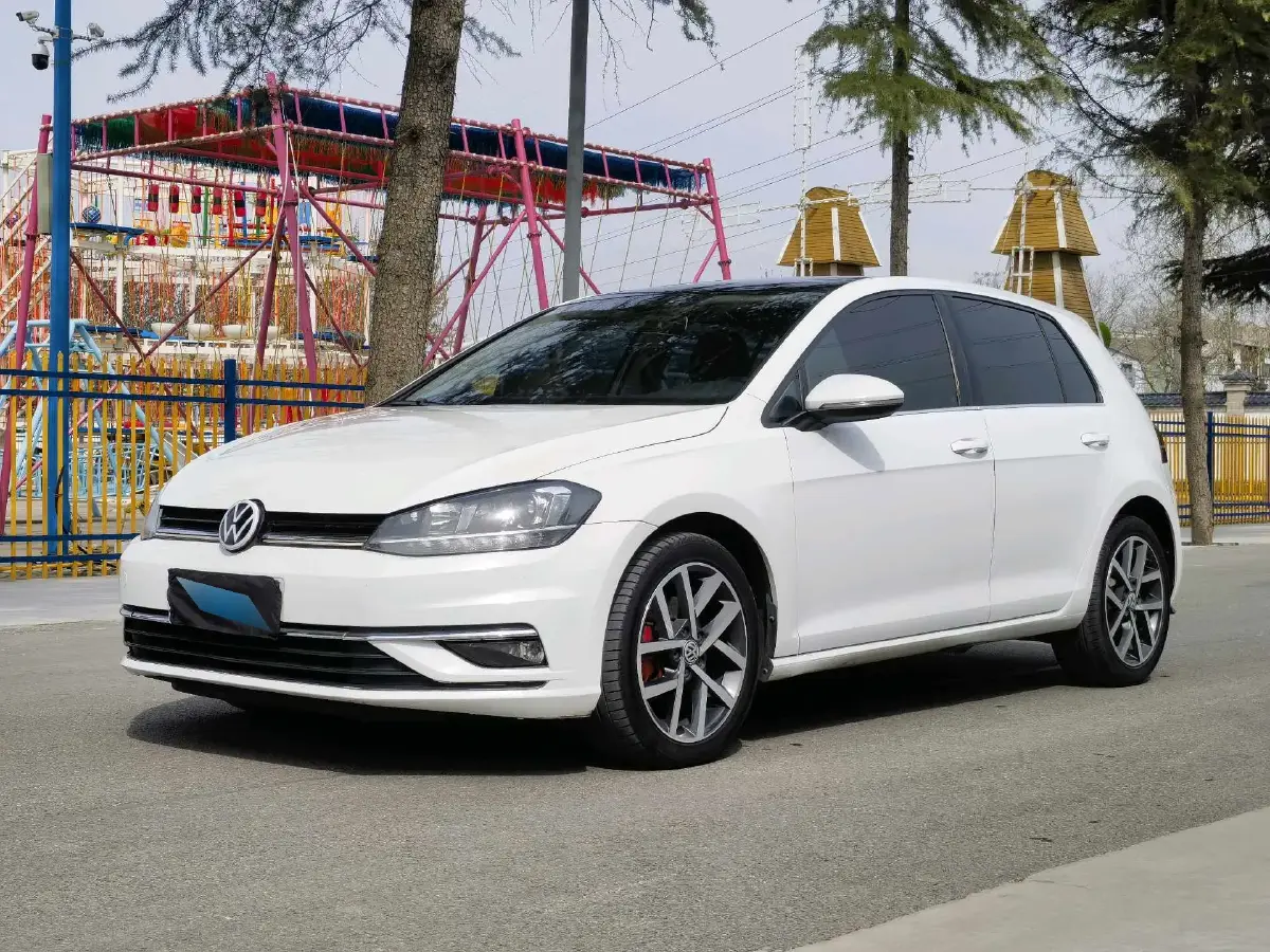 2021 Volkswagen Golf 1.4T 150HP L4 7DCT