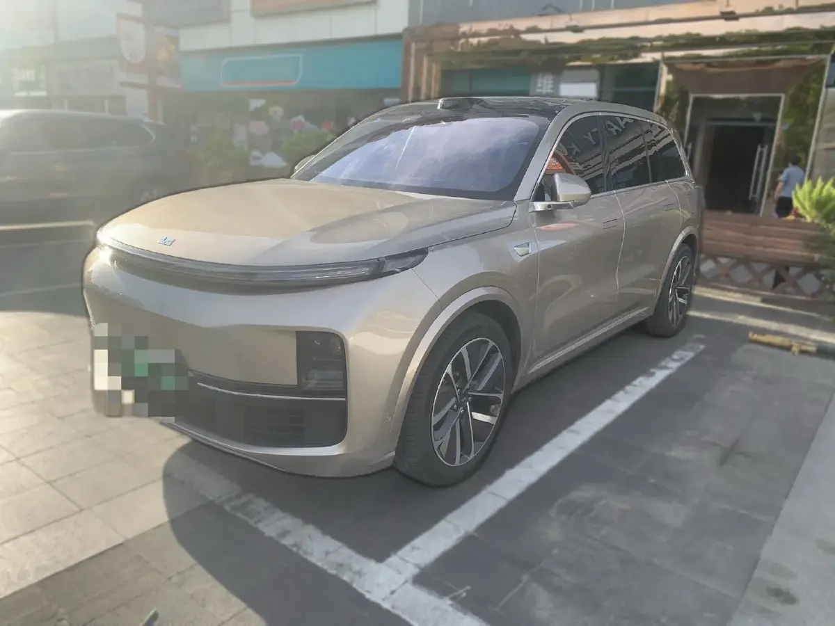 2022 Li L9 Range Extended 154HP REEV 42.6KWH