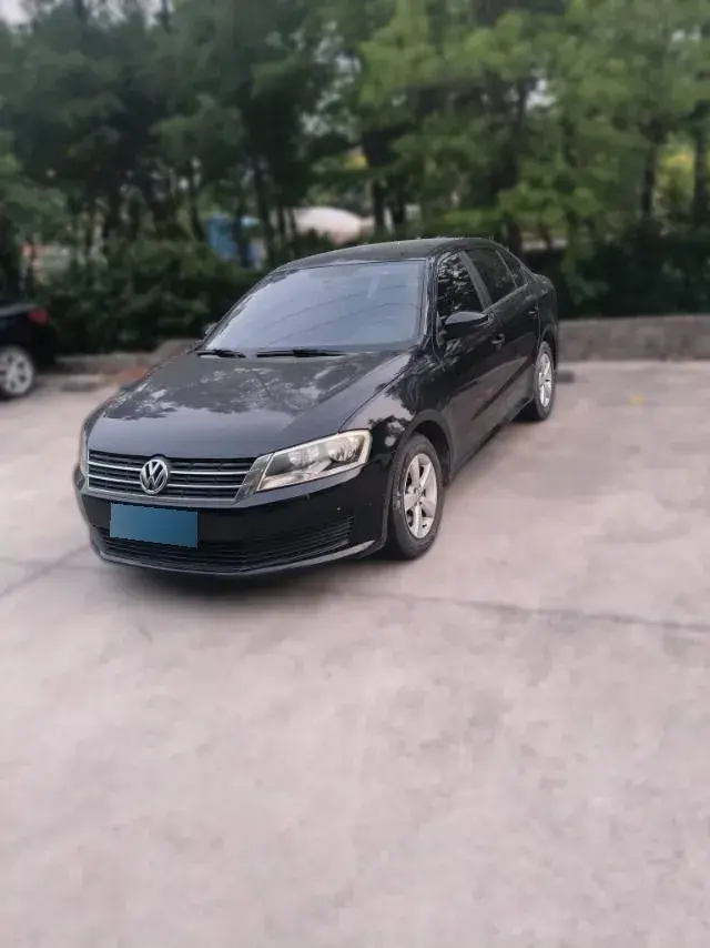 2013 Volkswagen Lavida 1.6L 110HP L4 5MT