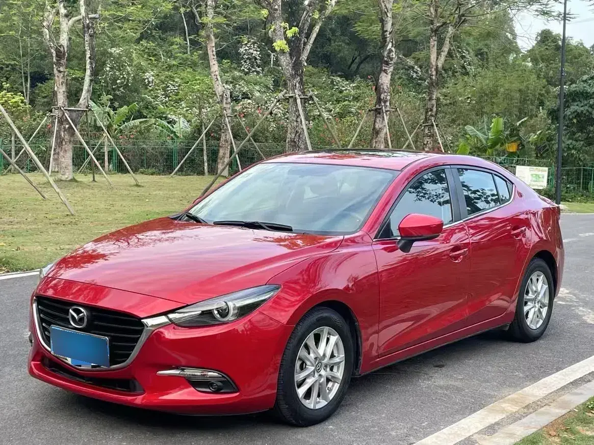 2017 Mazda 3 Axela 1.5L 117HP L4 6AT
