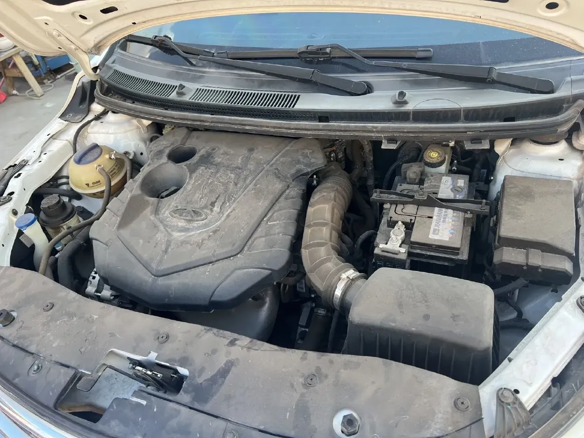 2015 Chery E3 1.5L 109HP L4 5MT,autocango,china used car exporter,china ev exporter,chinese used car exporter,chinese used ev exporter