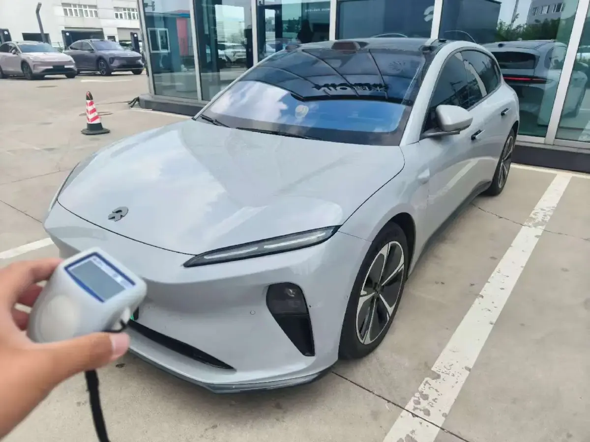 2023 NIO ET5T BEV 75KWH