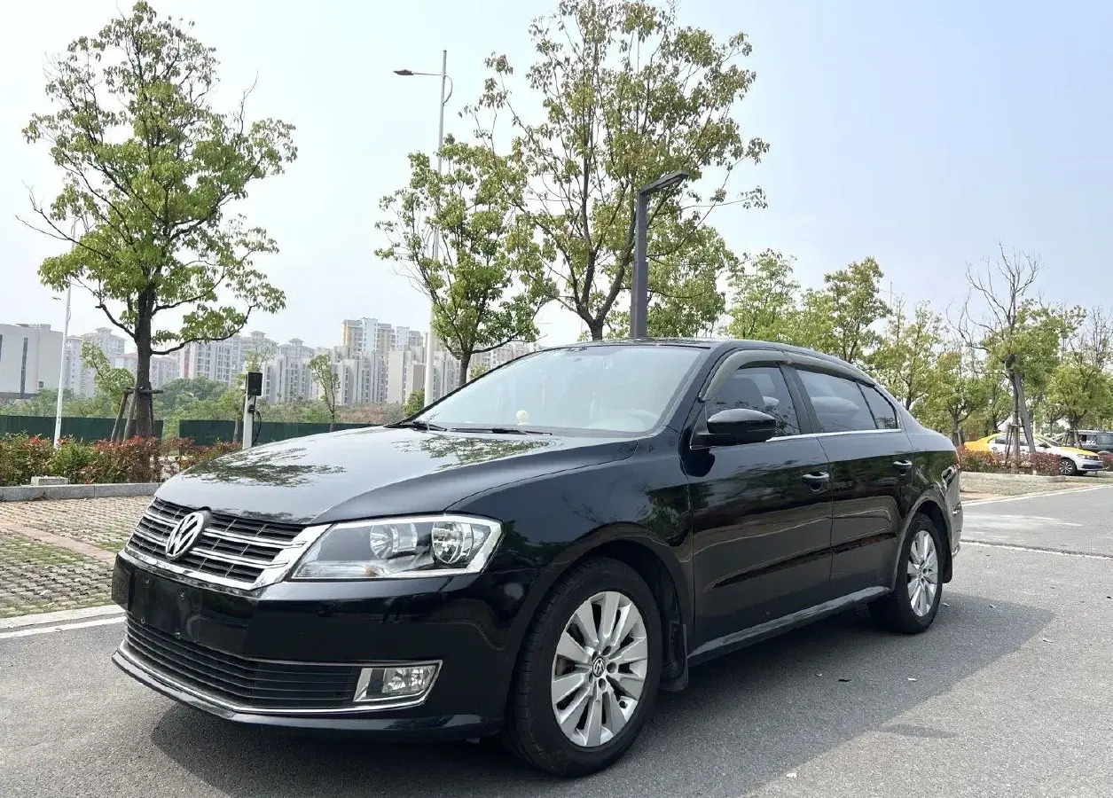2013 Volkswagen Lavida 1.4T 131HP L4 7DCT