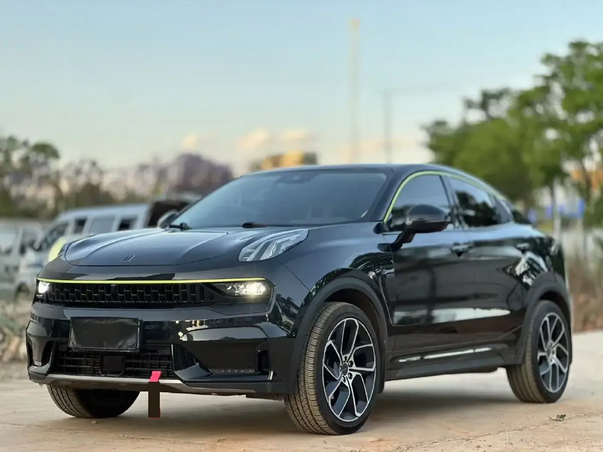 2020 LYNK&CO 02 2.0T 190HP L4 6AT