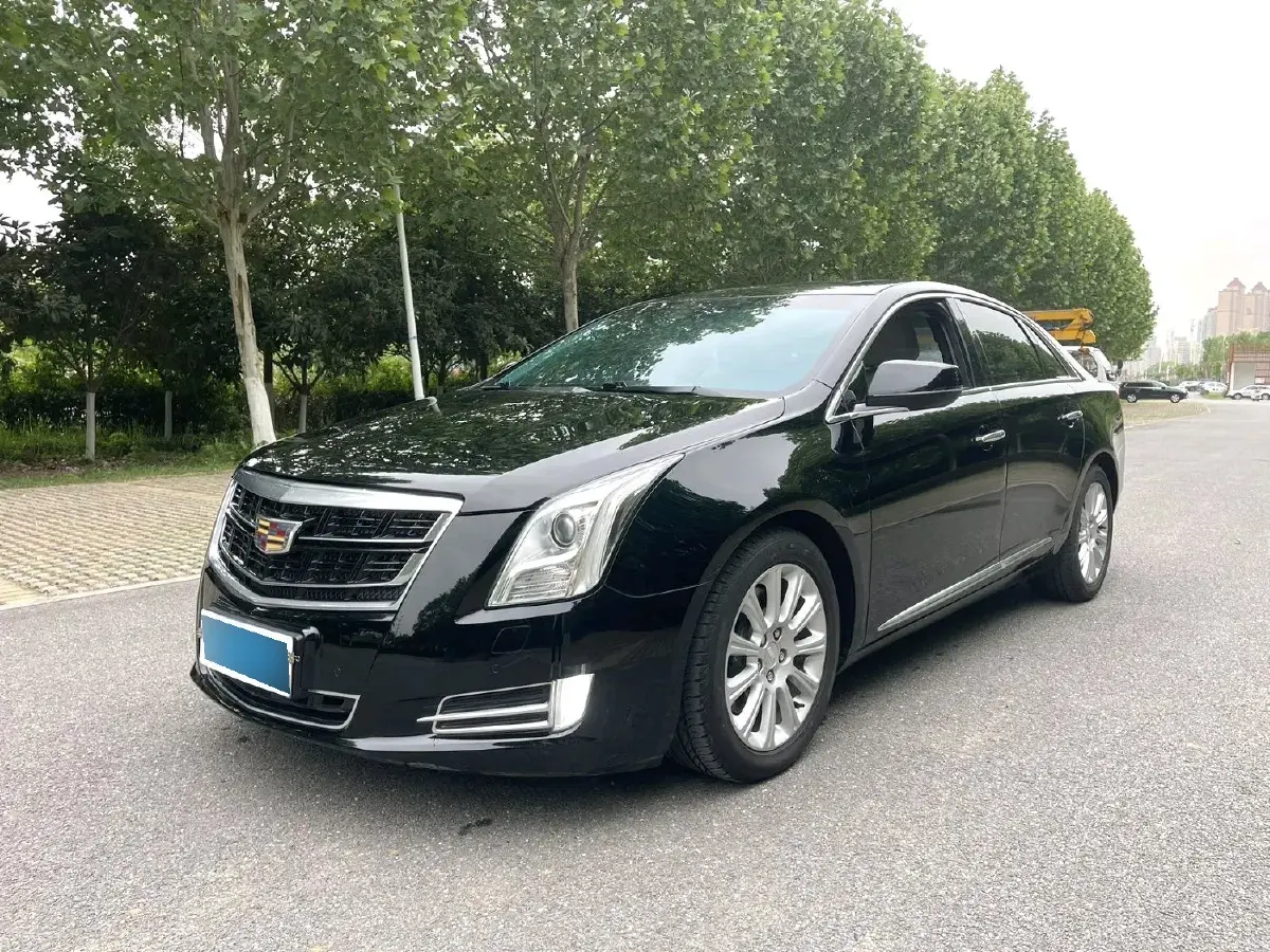 2017 Cadillac XTS 2.0T 269HP L4 6AT
