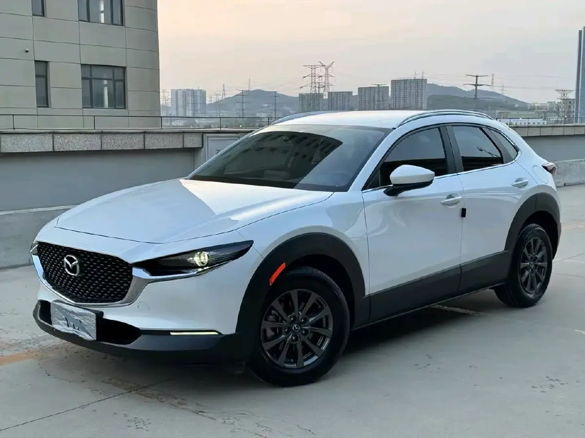 2021 Mazda CX-30 2.0L 158HP L4 6MT
