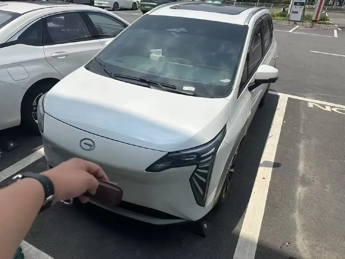 2023 Aion Y BEV 61.7KWH