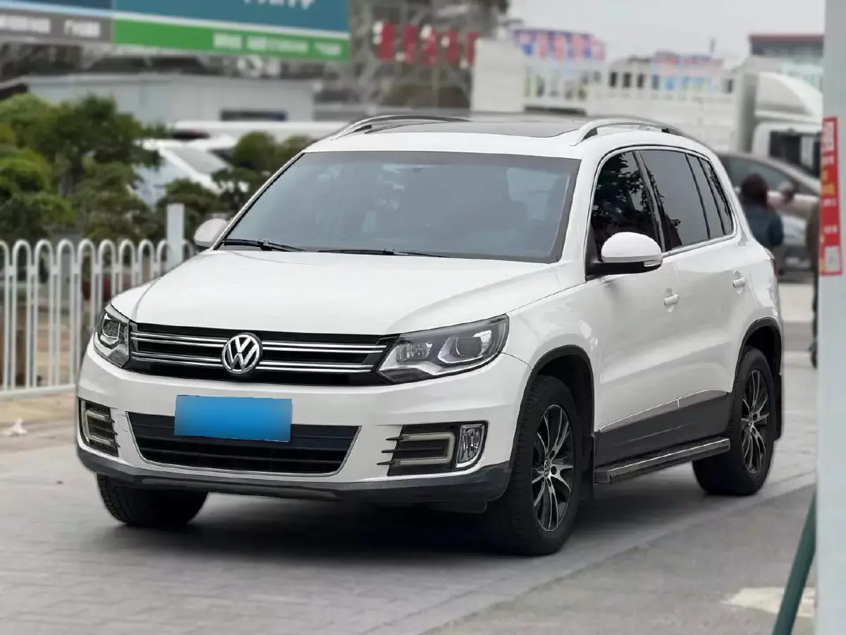 2013 Volkswagen Tiguan 1.8T 160HP L4 6AT