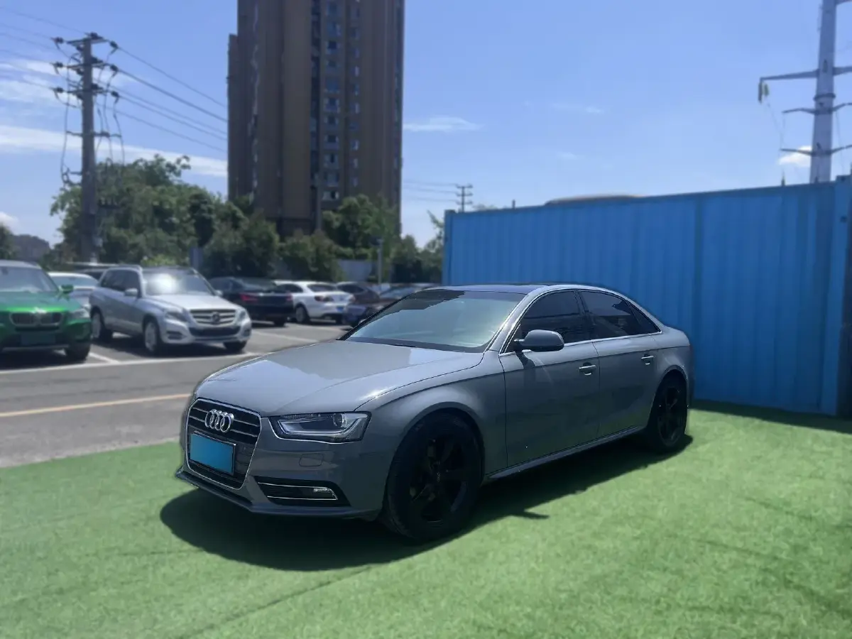 2013 Audi A4L 1.8T 160HP L4 CVT