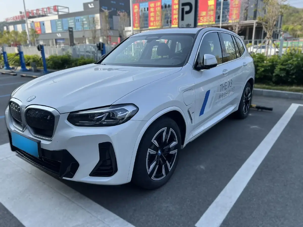 2022 BMW iX3 BEV 80KWH
