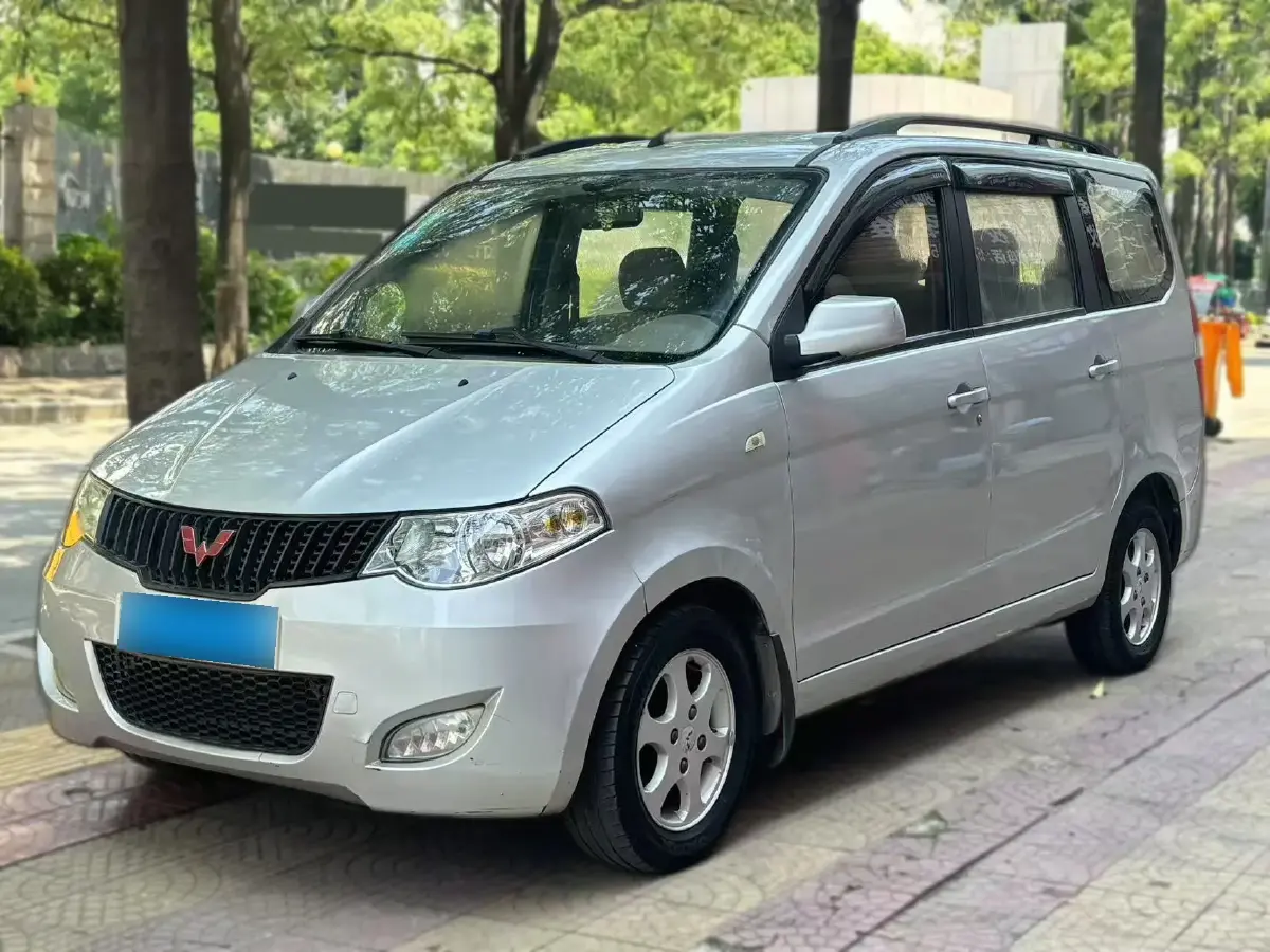 2010 WuLing HongGuang 1.4L 102HP L4 5MT