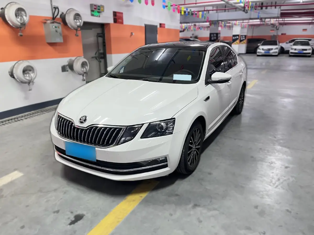 2019 Skoda Octavia 1.2T 116HP L4 7DCT