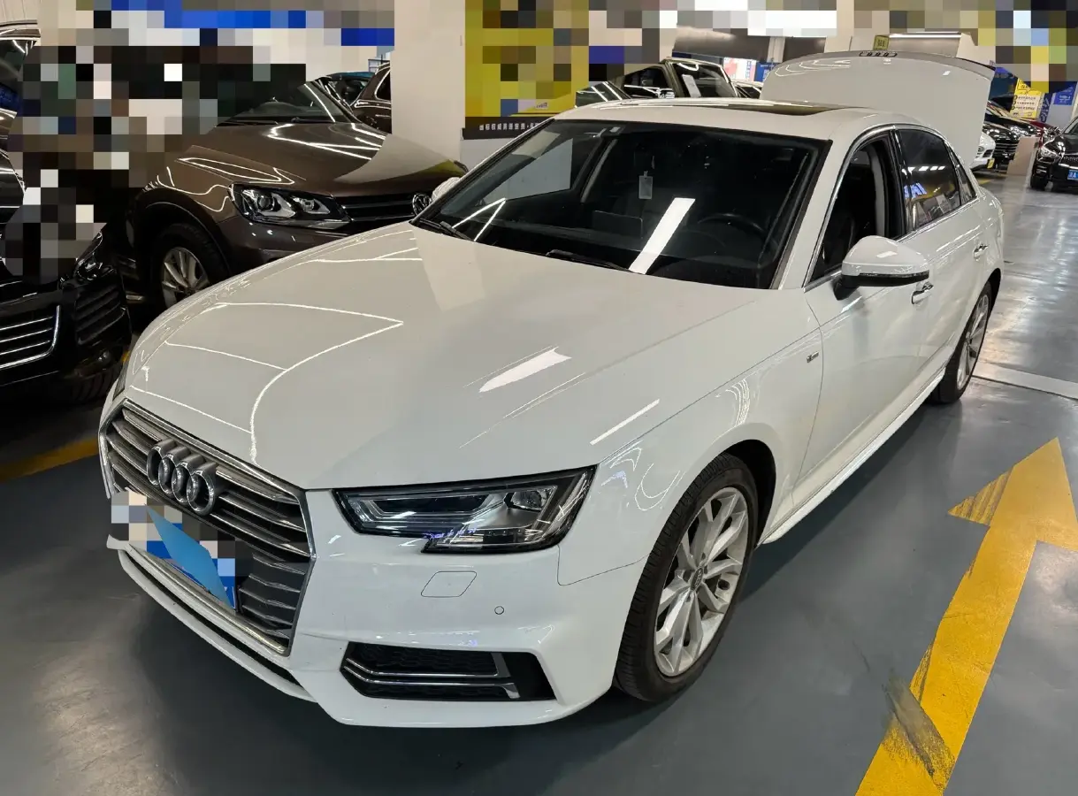 2018 Audi A4L 2.0T 190HP L4 7DCT